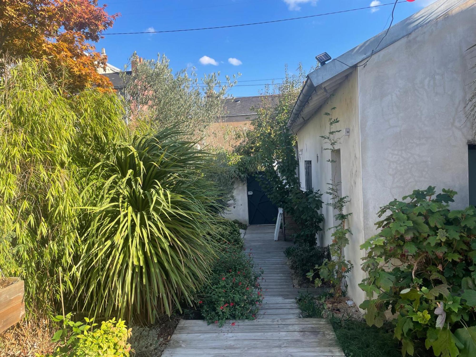 Duplex Confort Et Jardin Charmant 南特 外观 照片